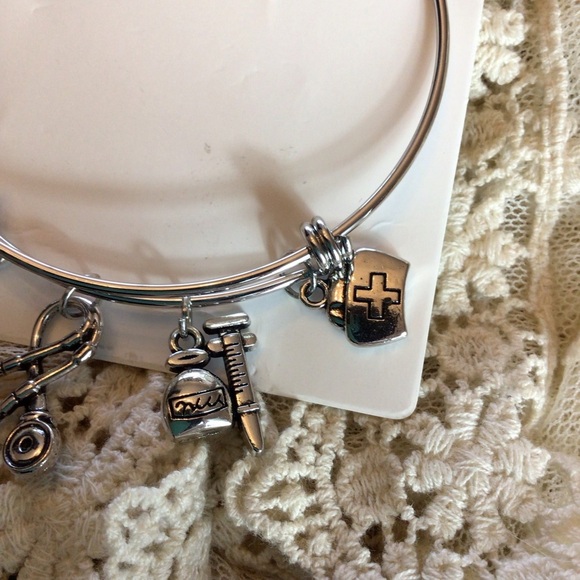 Frontline Boutique Hero’s Healthcare Bangle Charm Fashion Bracelet - Picture 5 of 6